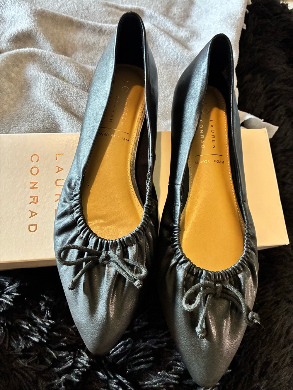 LC Lauren Conrad Black Pointed Ballet Flats